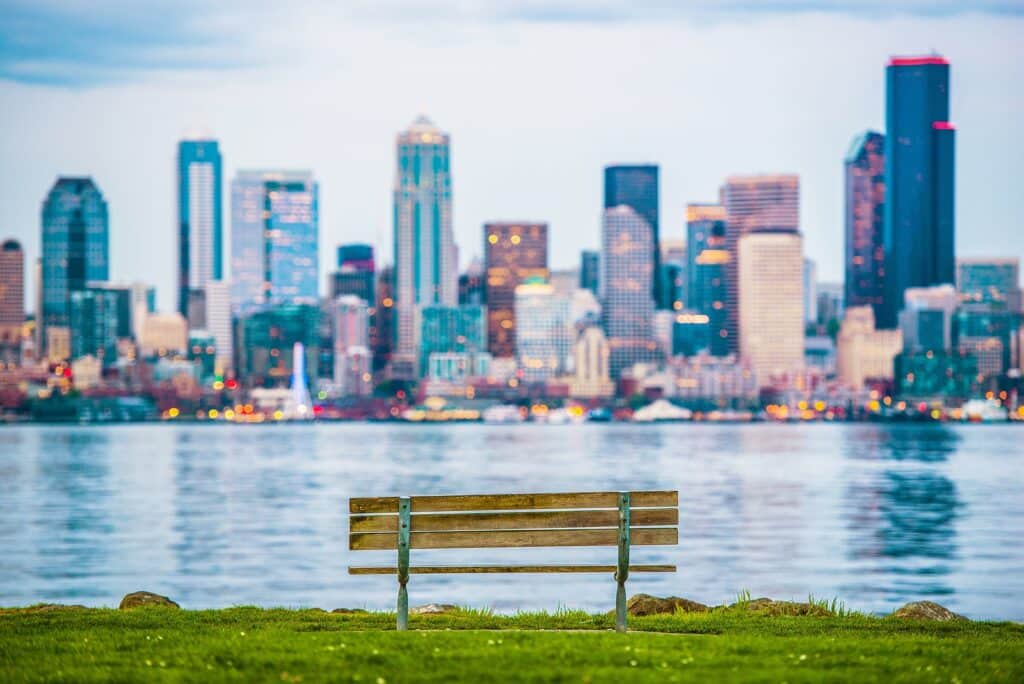 Seattle Vista Bench